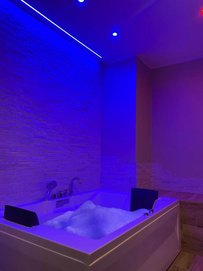 B&B New Paris & Suite Taranto Exterior foto