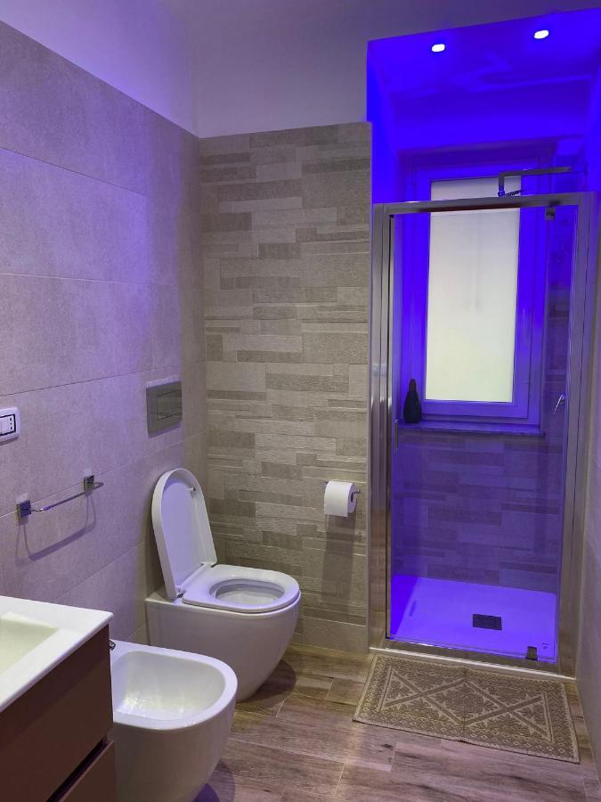 B&B New Paris & Suite Taranto Exterior foto